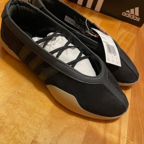 Adidas | Taekwondo Mei Ballet Flats | Black/Black/Gum | Size 6.5 | NWT - Picture 11 of 13